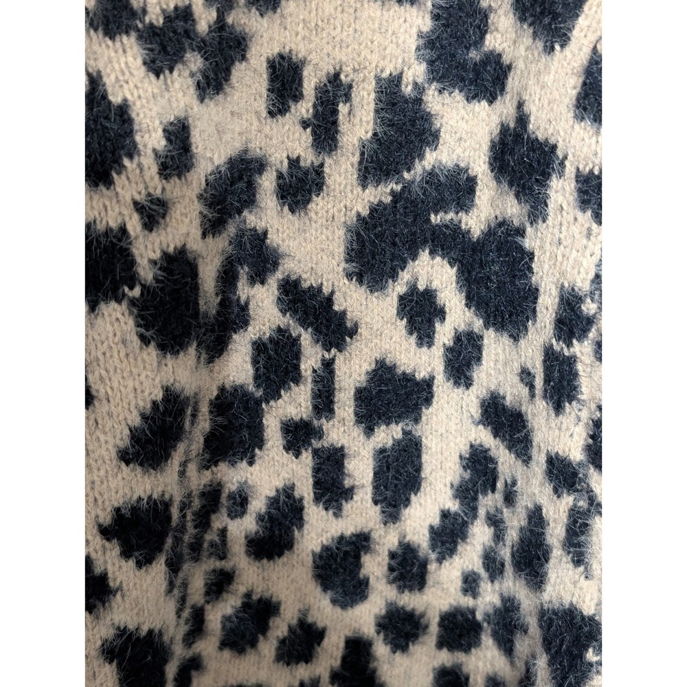 Jessica Simpson Women Leopard Print Fuzzy Knit Button Front Cardigan Sweater XS - Picture 2 of 5